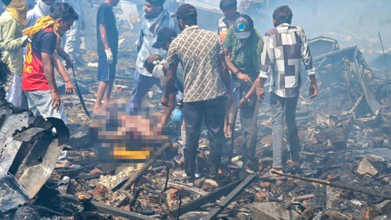 ahmedabad plane crash news
